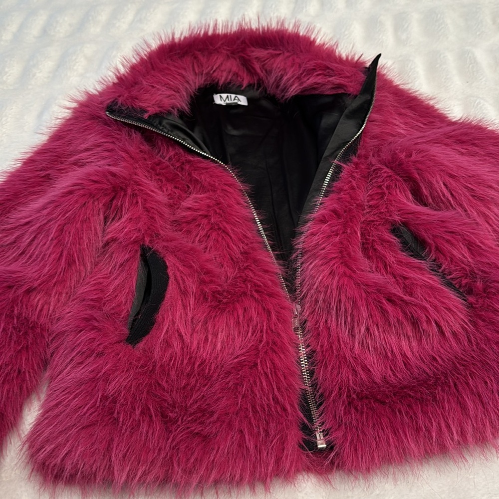 Jacket - Picture 3 of 3